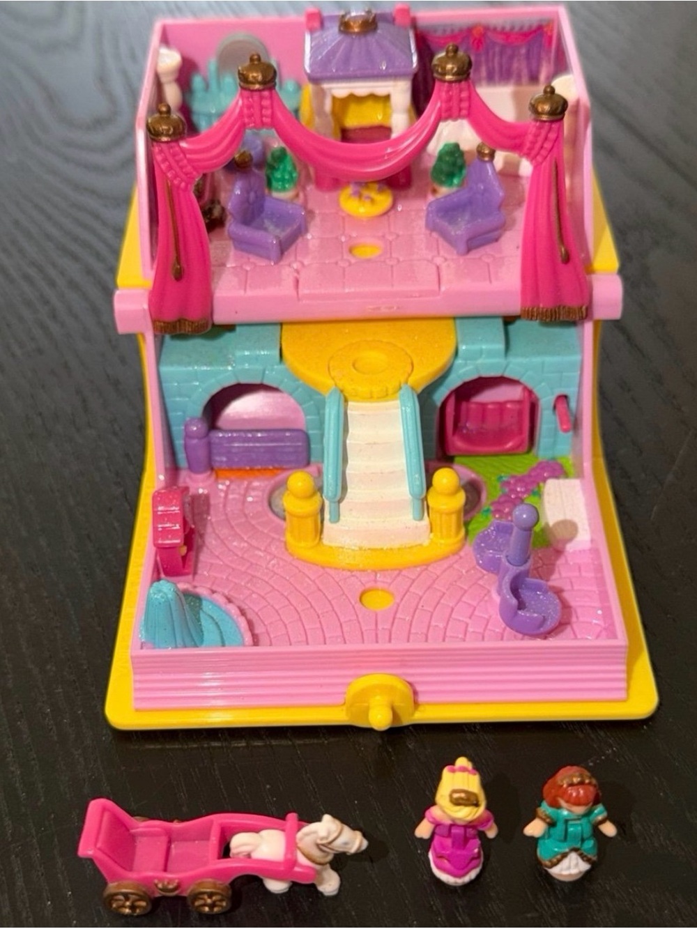 Complete Vintage Polly Pocket 1995 Compact Dollhouse Playset Princess Palace